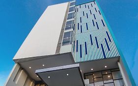 Genio Hotel Manado Exterior photo