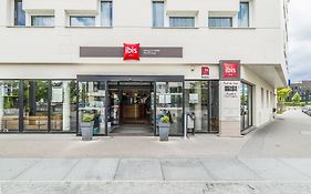 Ibis Marne La Vallee Val D'Europe Hotell Montévrain Exterior photo