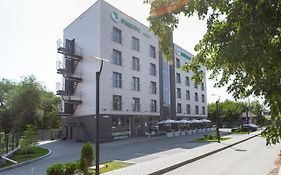 Hotel Rakurs Uljanovsk Exterior photo