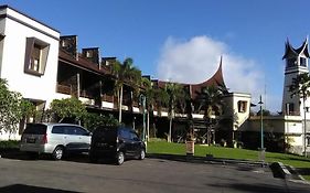 Campago Resort Hotel Bukittinggi Exterior photo