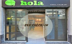 Hola Hostal Collblanc Vandrerhjem L'Hospitalet de Llobregat Exterior photo