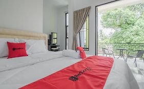 Reddoorz Near Sultan Thaha Airport Jambi Hotell Exterior photo