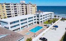 Coastal Waters Hotell New Smyrna Beach Exterior photo