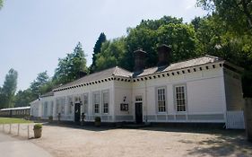 The Old Railway Station Bed & Breakfast Petworth Exterior photo