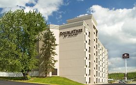 Doubletree By Hilton Pittsburgh - Meadow Lands Hotell Washington Exterior photo