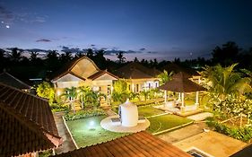 Tropical Hideaways Resort Gili Meno Exterior photo