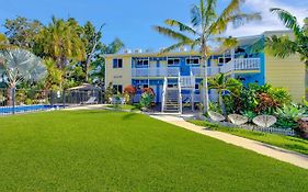 Coral Inn Boutique Resort Yeppoon Exterior photo