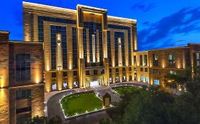 Ani Grand Hotel Jerevan Exterior photo