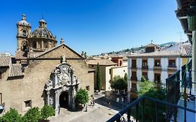 Oyo Fonda Sanchez Hotell Granada Exterior photo