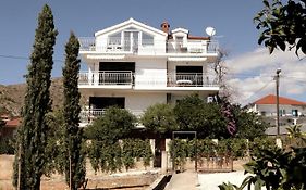 Vila Nataly Villa Trogir Exterior photo