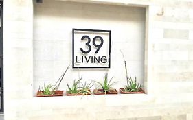 39 Living Leilighet Bangkok Exterior photo