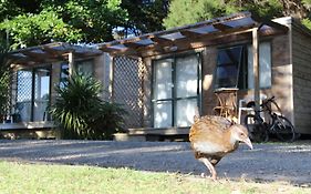 Russell-Orongo Bay Holiday Park Hotell Exterior photo