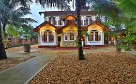 Sandali Walauwa Hotell Bentota Exterior photo