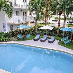 Coral Reef At Key Biscayne Hotell Exterior photo