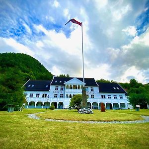 Tørvis Hotell Marifjøra Exterior photo