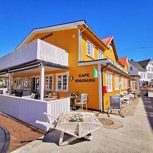 Henningsvær Guesthouse Exterior photo