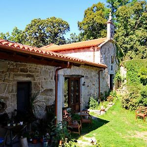 Pazo De Chaioso Ribeira Sacra Bed & Breakfast Maceda Exterior photo