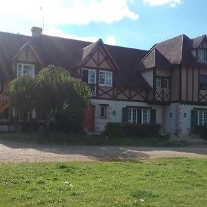 Les Mesangeres Bed & Breakfast Chaumont-sur-Tharonne Exterior photo