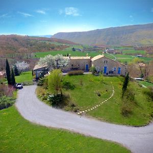 Le Castelet-Arzeliers Bed & Breakfast Laragne-Monteglin Exterior photo