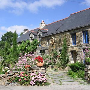 Gite Ble Noir Le Clos Du Tay Hotell La Gacilly Exterior photo