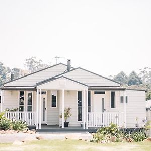 Hampton Estate Wines Hotell Mount Tamborine Exterior photo