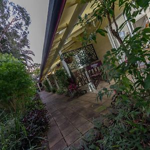 Kookaburra Motel Yungaburra Exterior photo