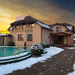 Пансіонат Маленька Квітка Kis Virag Panzio Bed & Breakfast Velyka Byyhan' Exterior photo