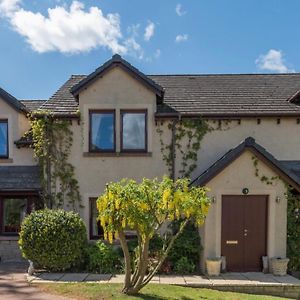 Tranquil Accommodation In A Great Location. Lanark Exterior photo