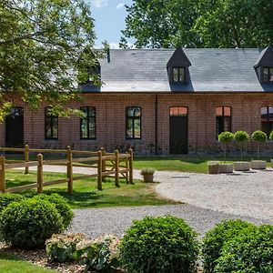 Haras De Barry Hotell Sainghin-en-Mélantois Exterior photo