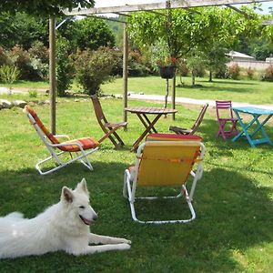 Les Egals Bed & Breakfast Saint-Jean-du-Bruel Exterior photo