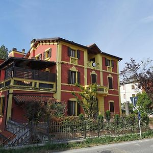 La Casa Dell'Orologio Leilighet Riolo Terme Exterior photo