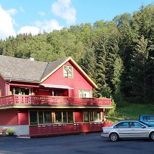 Kvamsdal Pensjonat 3 Hotell Eidfjord Exterior photo