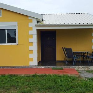 Maison Charmante A Macouria Avec Jardin Cloture Et Terrasse Villa Guenouillet Exterior photo