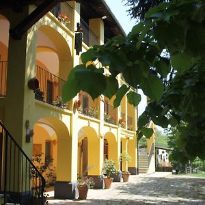 Equin'Ozio Hotell Castellamonte Exterior photo