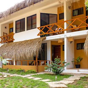 Casa Yoo Bigu Mazunte Hotell Exterior photo