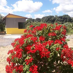 Pousada Chacara Familia H Leilighet Caratinga Exterior photo