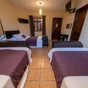 7 Orejas Hotell Quetzaltenango Exterior photo