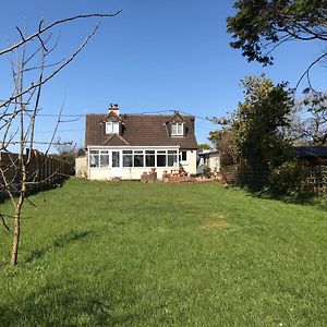 Beautiful Cottage In Tranquil Location With Large Garden Woolacombe Exterior photo
