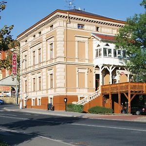 Hotel Mertin Chomutov Exterior photo