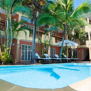 La Margarita Hotell Pointe aux Piments Exterior photo