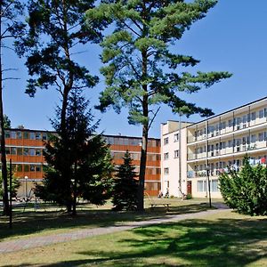 Osrodek Rehabilitacyjno-Wypoczynkowy Fama-Sta Hotell Mrzeżyno Exterior photo