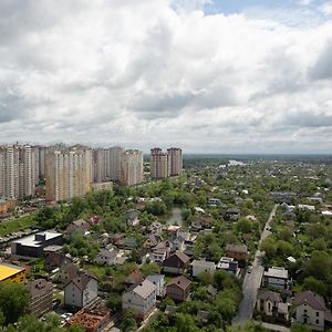 N.A.N Apartments On Osokorky Kiev Exterior photo
