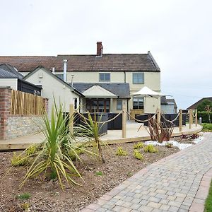 The Warwick Arms Hotell Chew Magna Exterior photo