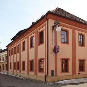 Penzion Otakar Hotell Polička Exterior photo