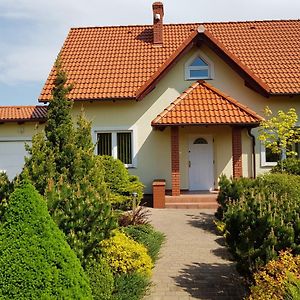 Dom Wakacyjny Z Widokiem Na Jezioro W Borzechowie Borzechowo Exterior photo