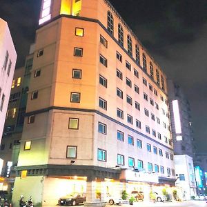 Puyisy Business Hotel Hsinchu by Exterior photo