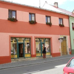 Penzion Iga Hotell Jindřichův Hradec Exterior photo