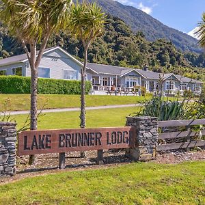 Lake Brunner Lodge Moana Exterior photo