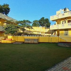 Hillfort Hotels&Resorts Yelagiri Exterior photo