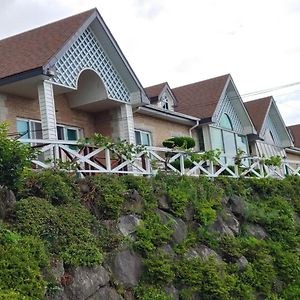 Morning Sky Pension Villa Jeju by Exterior photo